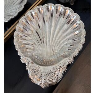 Leonard Silverplated Shell Tray Large Scallop Serving Dish Vintage